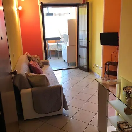 Casa Vacanze Arcobaleno Apartment *